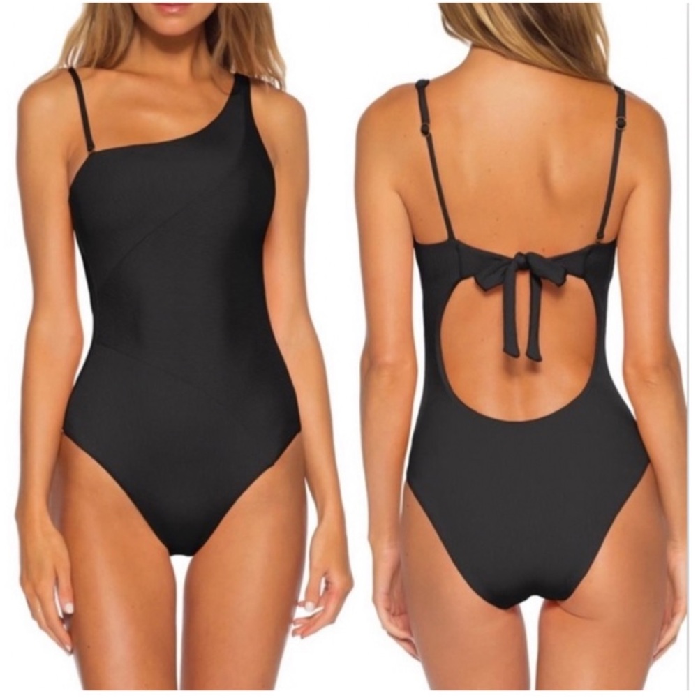 BECCA Women’s Black Fine Line Adeline Ribbed One-Piece Swimsuit Plus Size 2X NEW